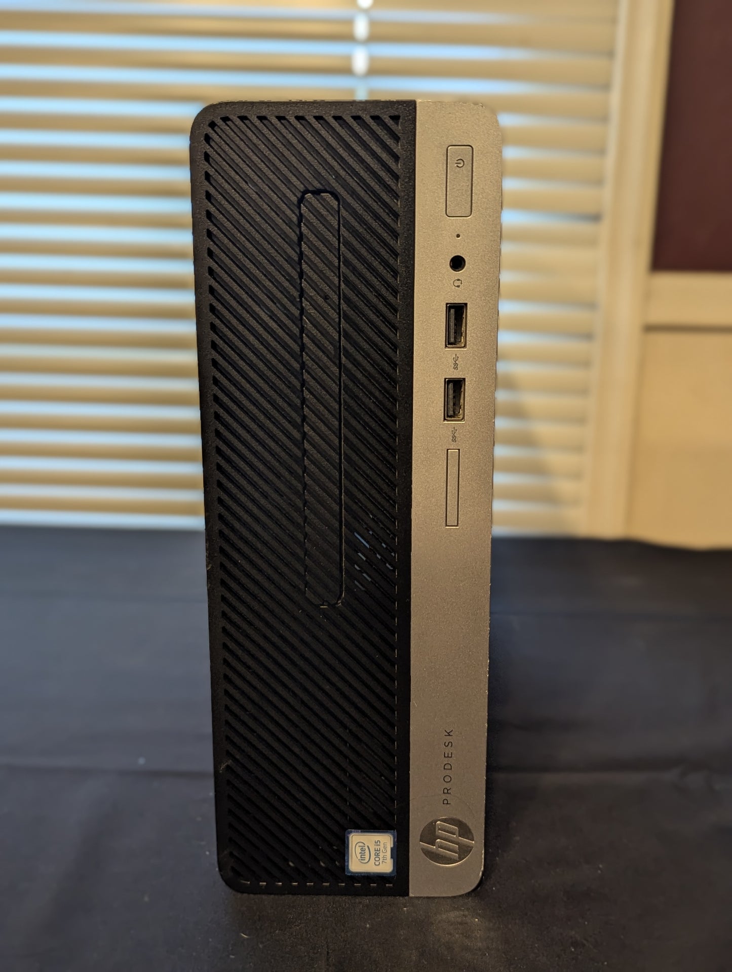 HP Desktop - ProDesk 400 G4 SFF