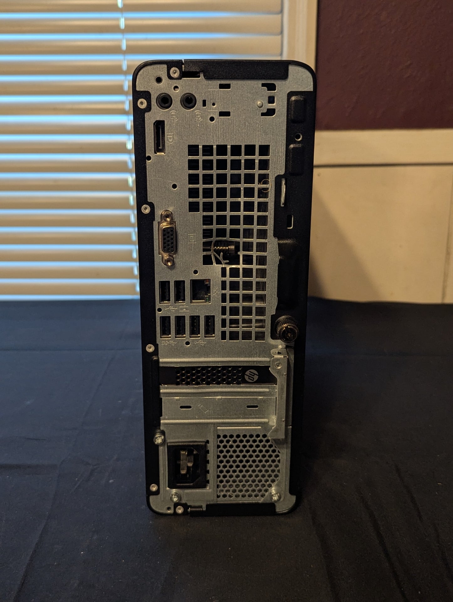 HP Desktop - ProDesk 400 G4 SFF