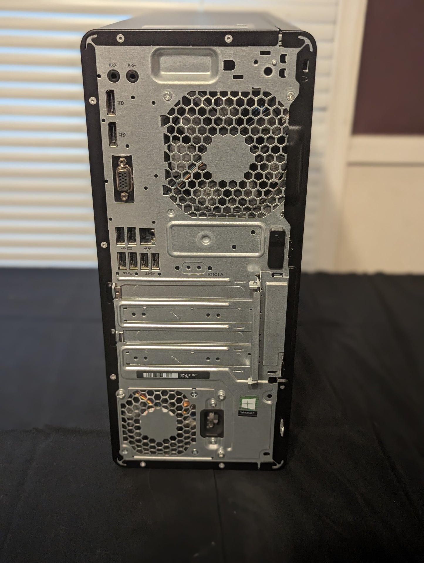 HP Desktop - EliteDesk 800 G4 Tower