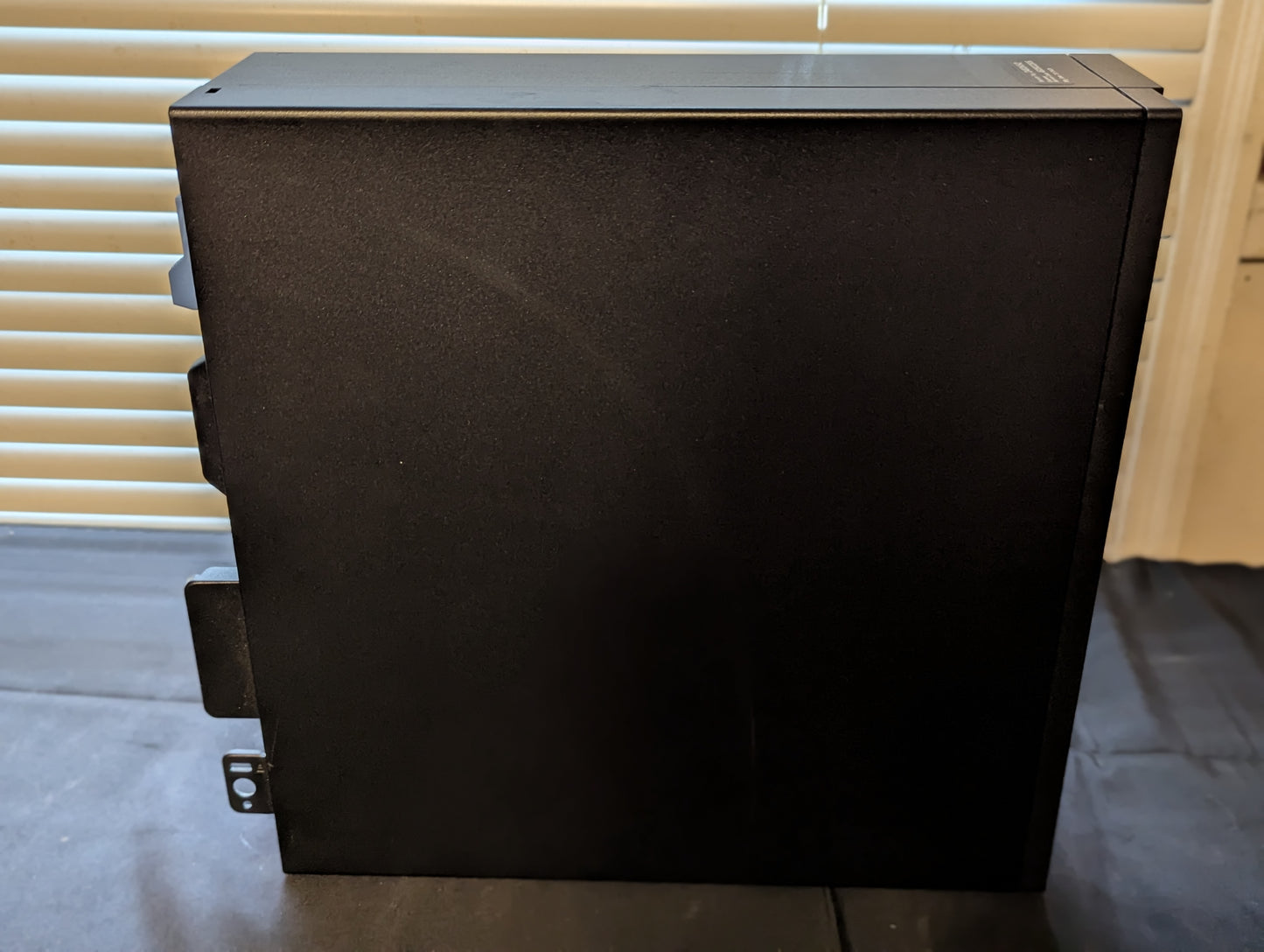 Dell Desktop - OptiPlex 7050 SFF