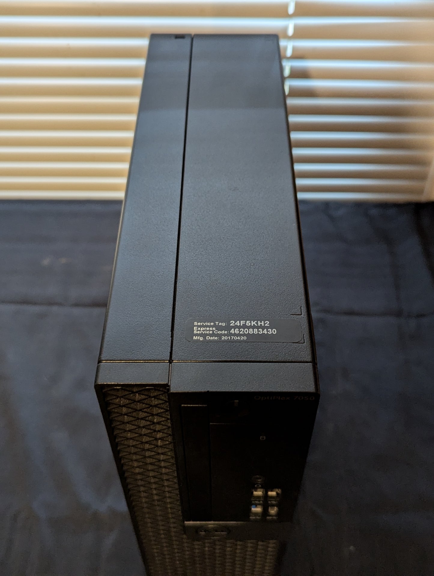 Dell Desktop - OptiPlex 7050 SFF