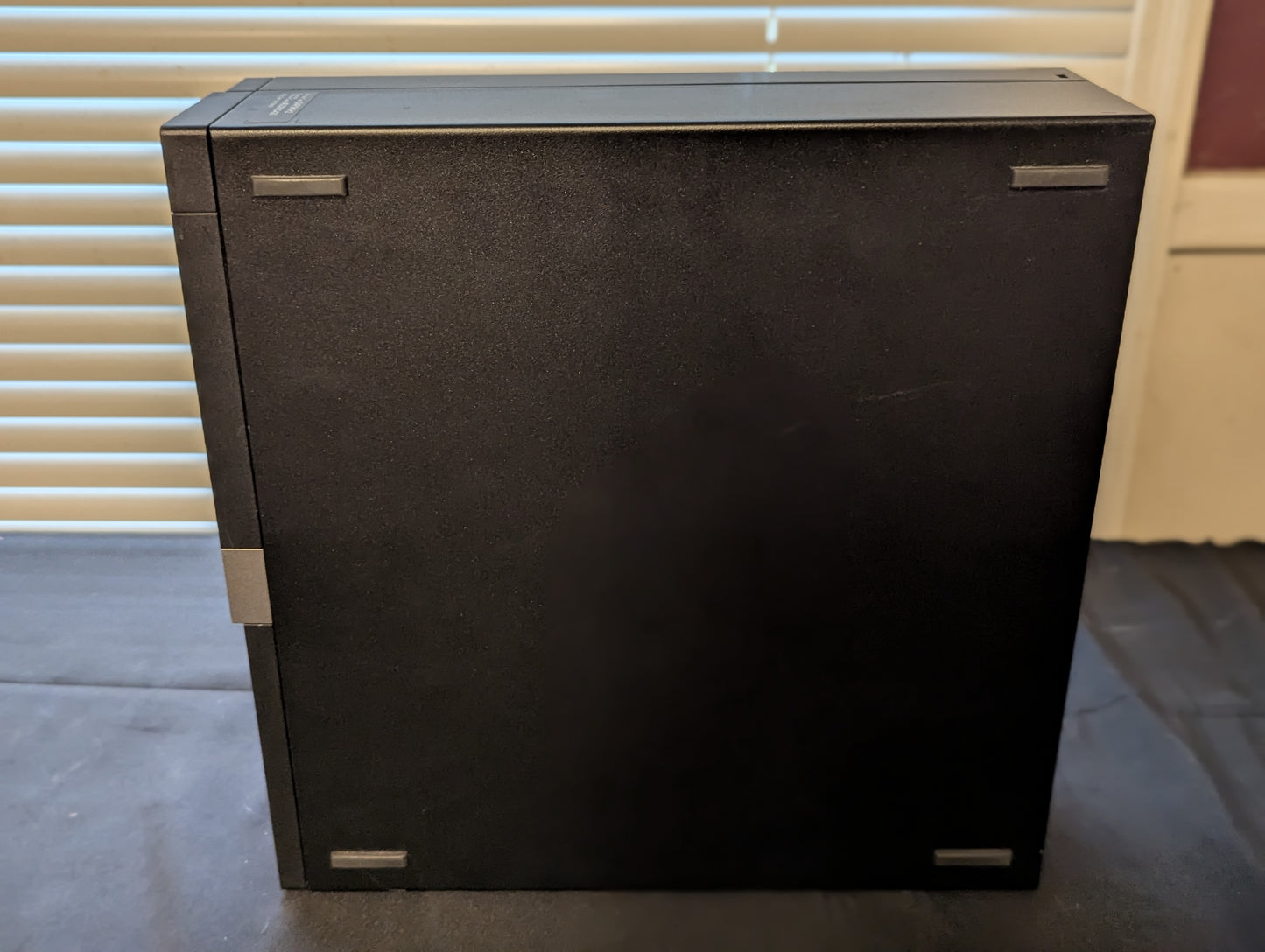 Dell Desktop - OptiPlex 7050 SFF