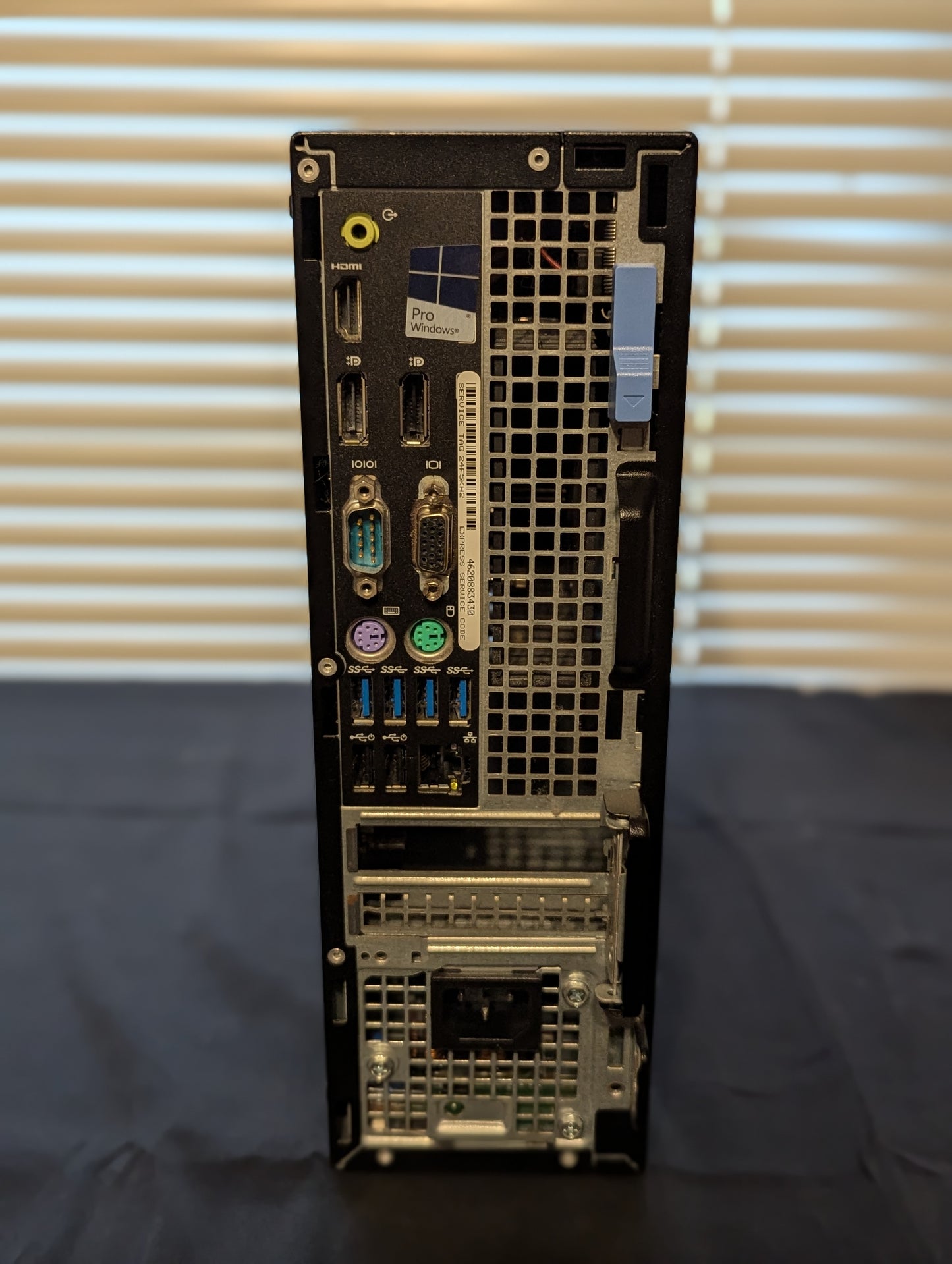 Dell Desktop - OptiPlex 7050 SFF