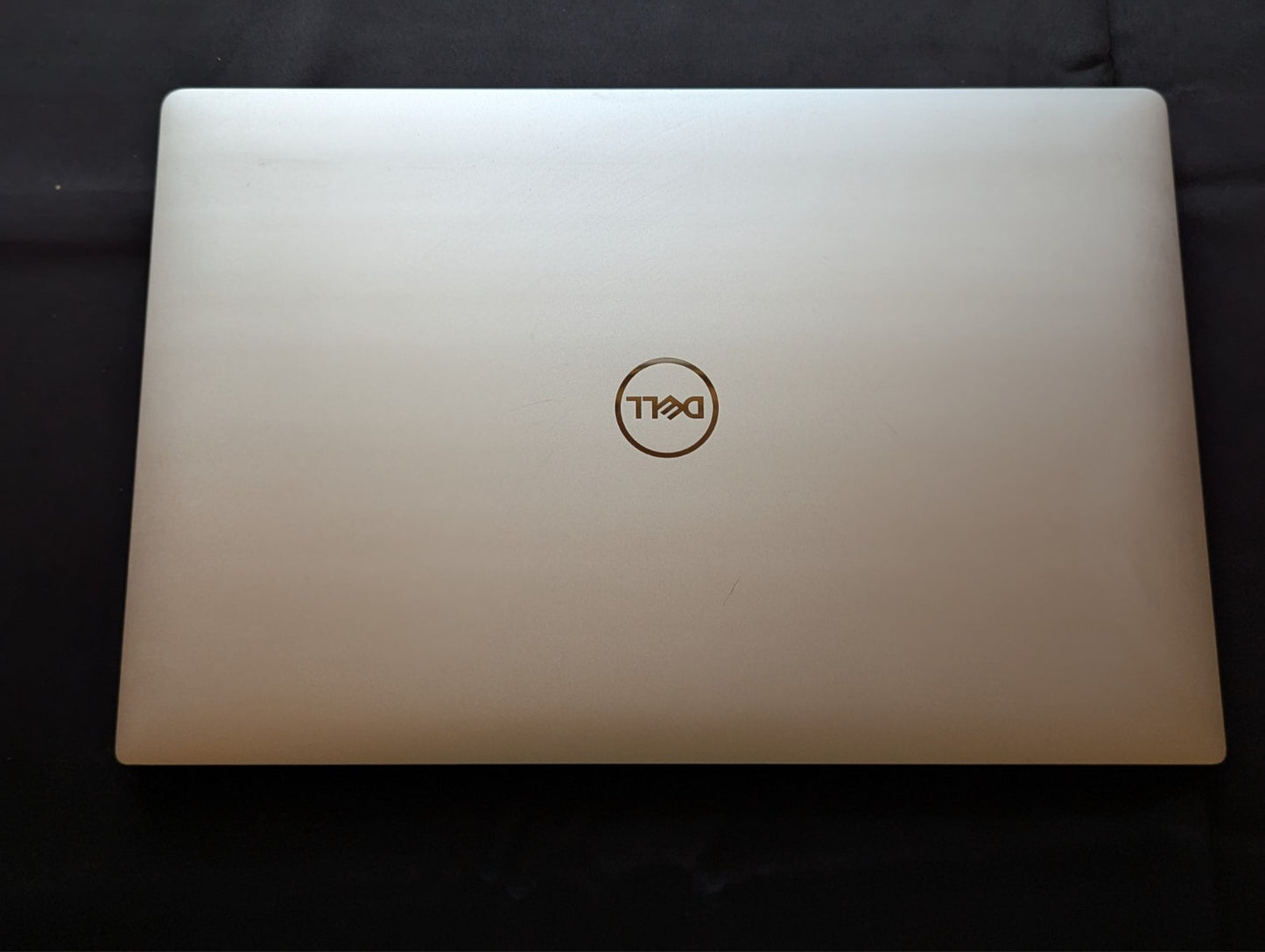 Dell Laptop – XPS 15 7590