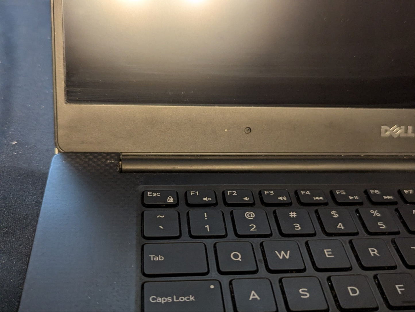 Dell Laptop – XPS 15 9560