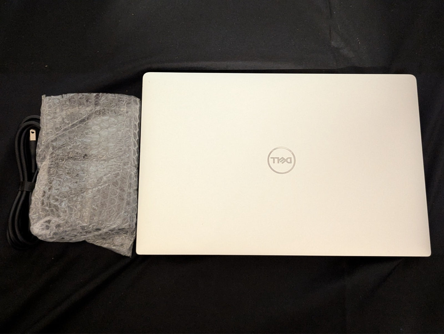 Dell Laptop – XPS 15 7590