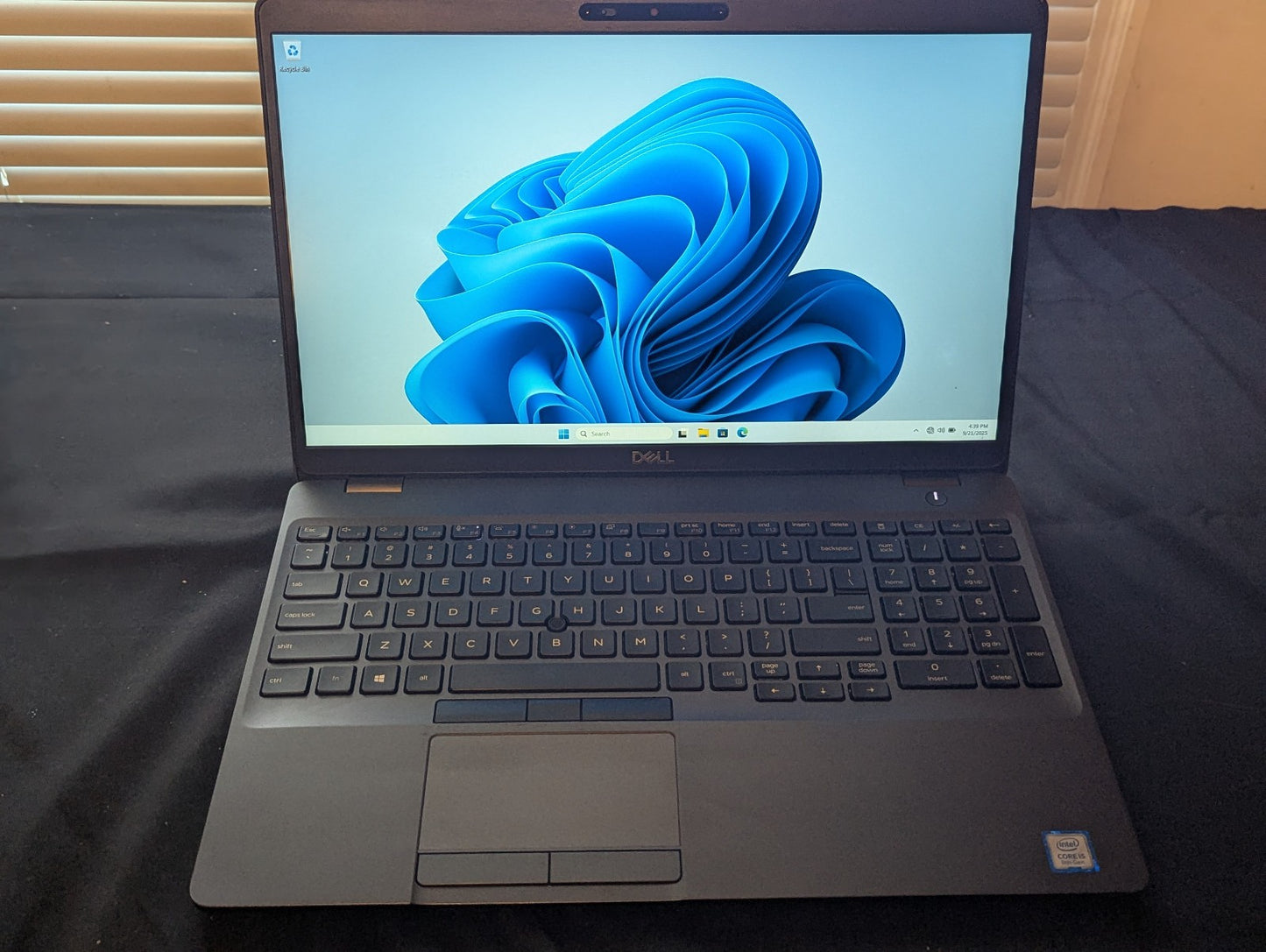 Dell Laptop - Latitude 5500