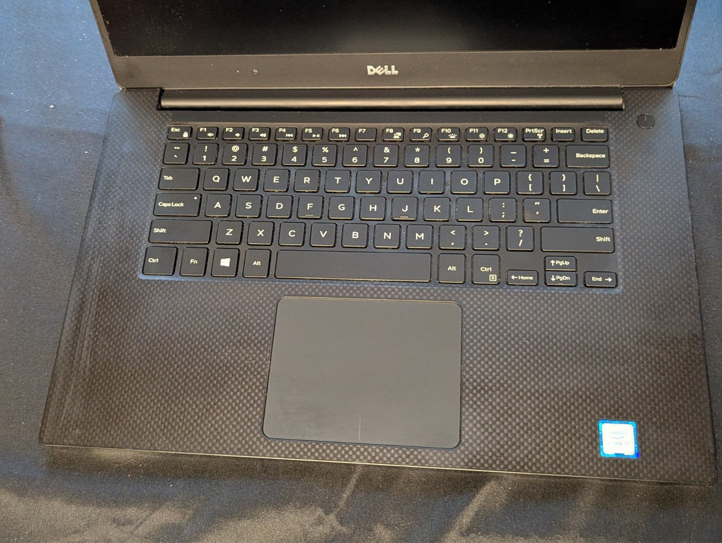 Dell Laptop – XPS 15 9560