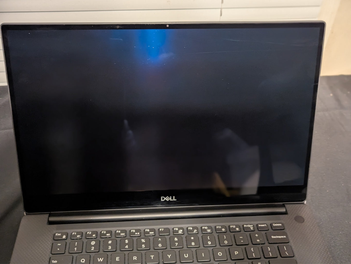 Dell Laptop – XPS 15 7590