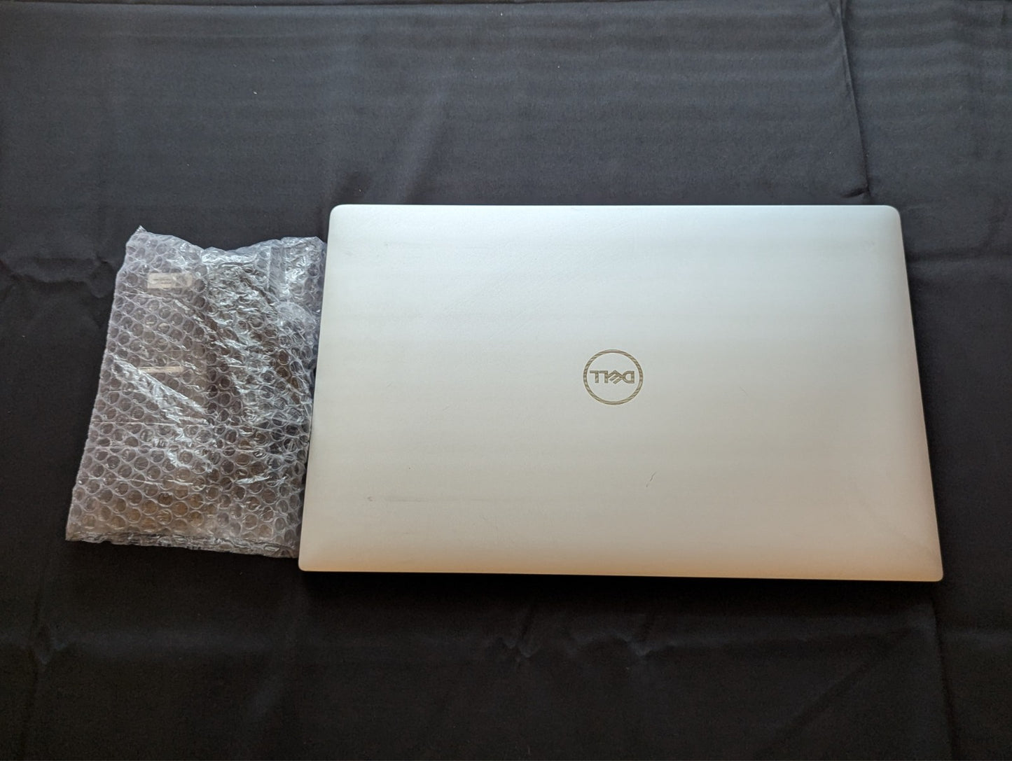 Dell Laptop – XPS 15 7590