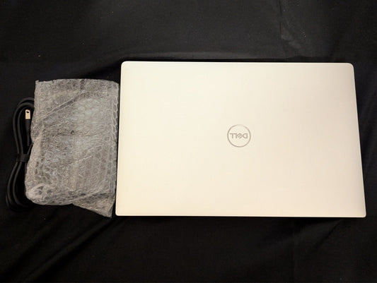 Dell Laptop – XPS 15 7590