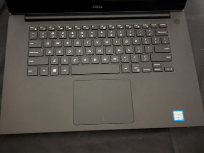 Dell Laptop – XPS 15 7590